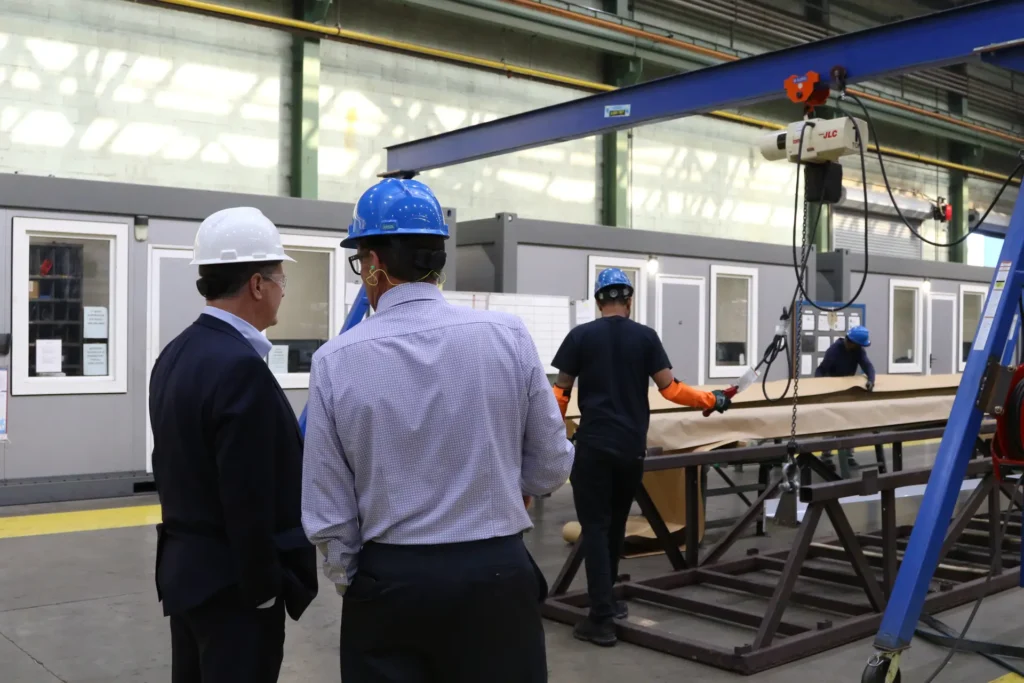 U.S. Rep. Norcross tours Western Aluminum Extrusions in New Jersey