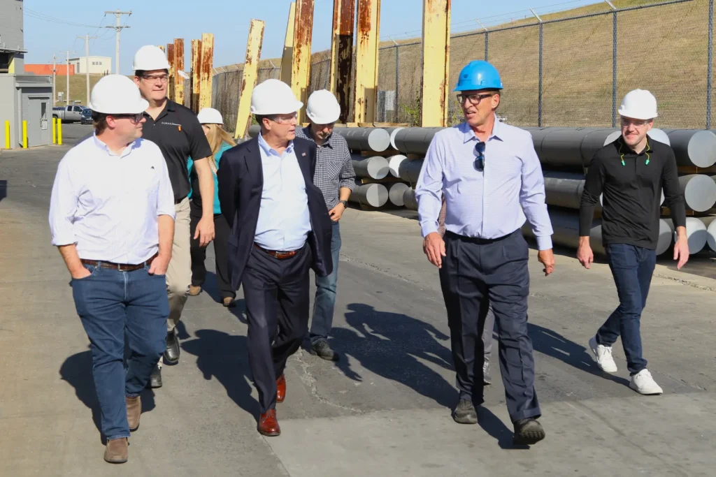 U.S. Rep. Norcross tours Western Aluminum Extrusions in New Jersey